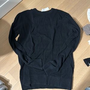 Everlane black sweater